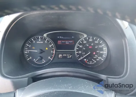 2013 Nissan Pathfinder Platinum from USA, damaged, VIN 5N1AR2MN7DC635969